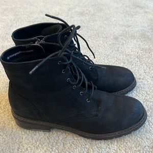 Blondo Waterproof Lace-up Booties